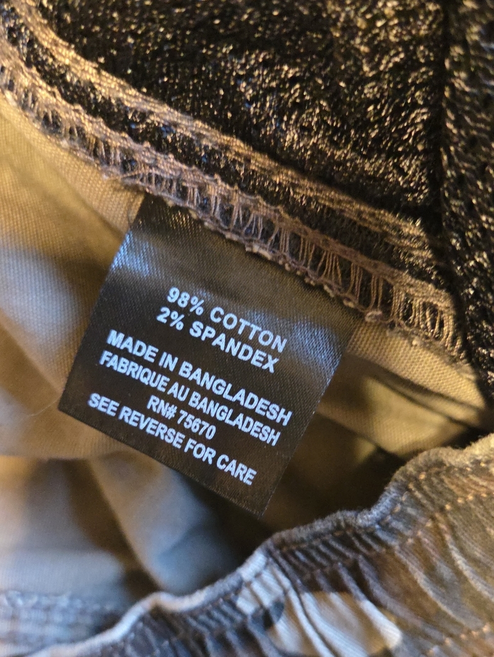 WXYZ Los Angeles Camo Cargo Jogger Pants - Picture 3 of 10